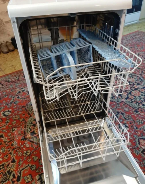 Indesit ����