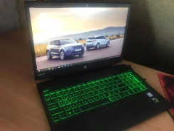 HP Pavilion 15. 15.6", ��� 12 ��, WiFi, Bluetooth, ����������� �� 10��. ����
