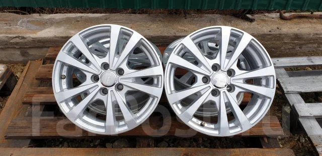 Blade. 6.0x15", 5x100, ET43 ����