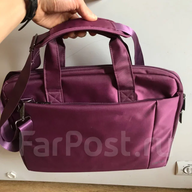 Acer Aspire V3-571G. 15.6", 2,2����, ��� 4 ��, ���� 320���, WiFi: 1, Bluetooth: 1, ����������� �� 2��. ����