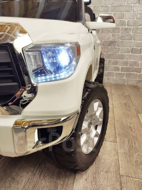 Детский электромобиль toyota tundra