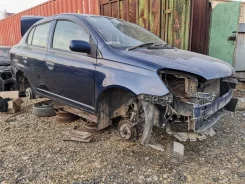 Toyota Platz. SCP11, 1SZ ����