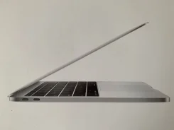 Apple MacBook 13. 13", ��� 8 ��, ���� 128���, WiFi, Bluetooth ����