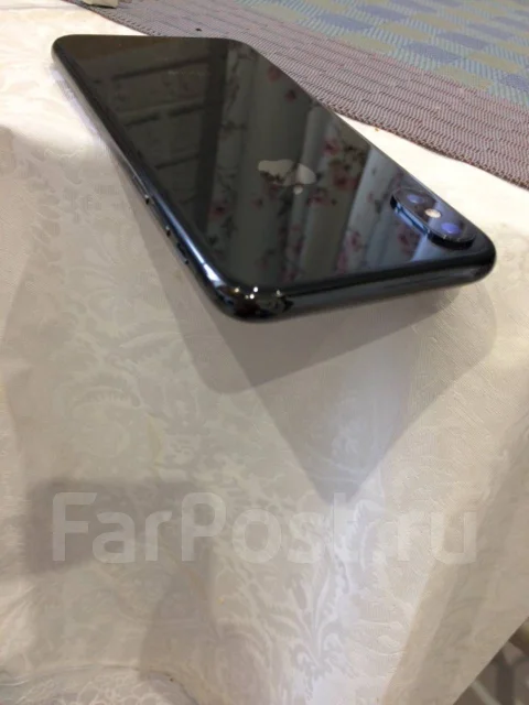 Apple iPhone X. �/�, ������, 3G, 4G LTE, NFC ����