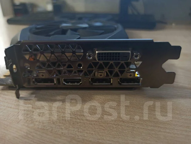 GeForce GTX 1070 ����