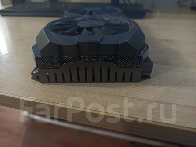 GeForce GTX 1070 ����