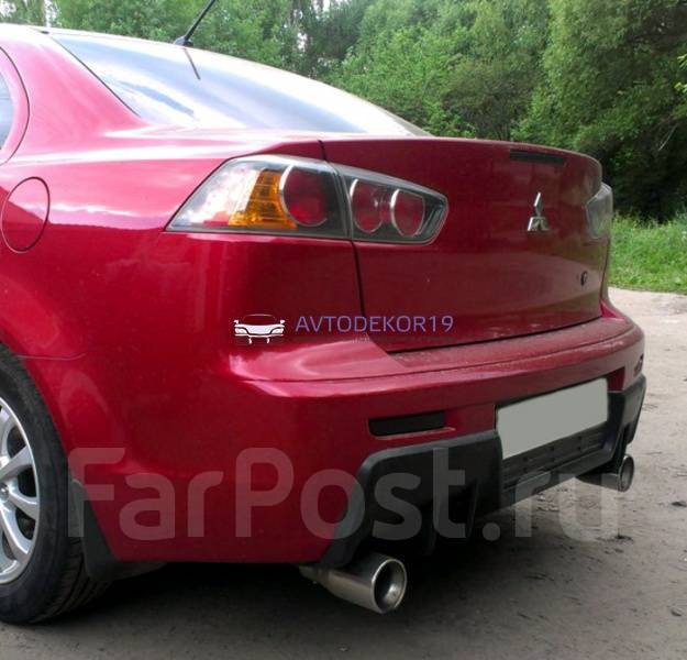 Накладка EVO на задний бампер Mitsubishi Lancer X (Мицубиси Лансер 10 ...