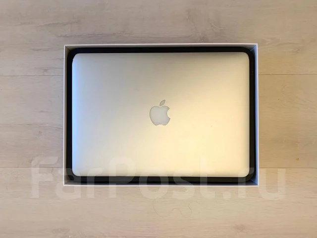 Apple MacBook Air 13 2012 Mid MD231. 13", 1,8����, ��� 4 ��, ���� 240���, WiFi: 1, Bluetooth: 1 ����