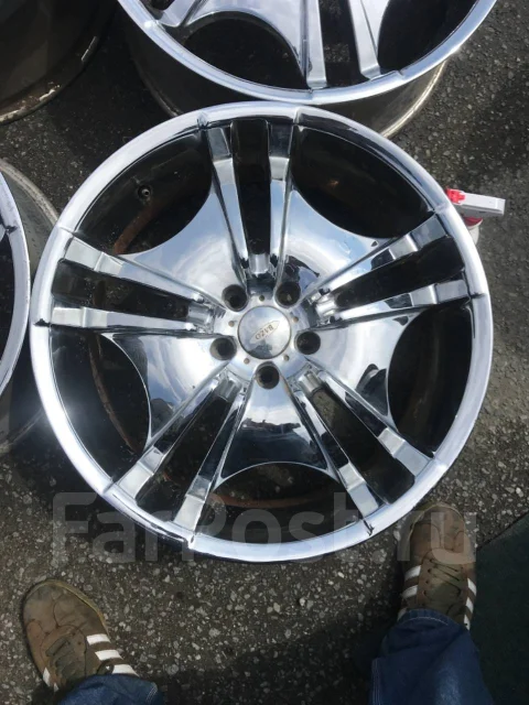 BAZO. 8.5x20", 5x114.3, ET35, �� 71���. ����