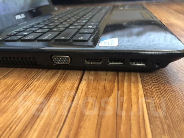 Asus A42F. 14", 2 000����, ��� 4 ��, ���� 320���, WiFi: 1, ����������� �� 4��. ����