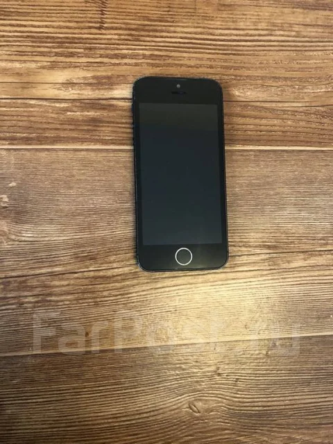 Apple iPhone 5. �/�, ������, 3G, 4G LTE ����