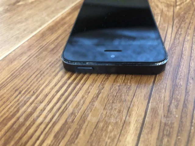 Apple iPhone 5. �/�, ������, 3G, 4G LTE ����