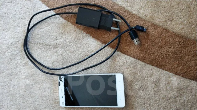 Xiaomi Mi4. �/� ����
