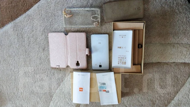 Xiaomi Mi4. �/� ����