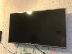 DEXP F40D7200C. LED ����