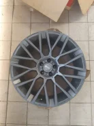 Momo Revenge. 10.0x20", 5x112, ET-25, �� 66,6���. ����