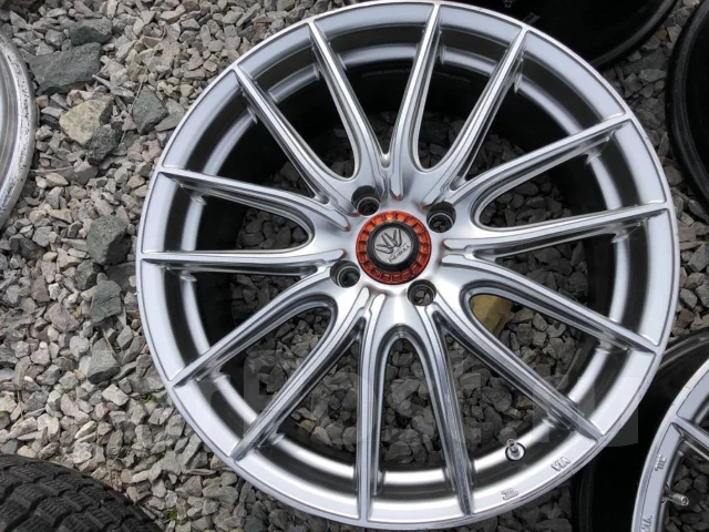 BADX Loxarny Parabola. 7.0x17", 4x100, ET53 ����