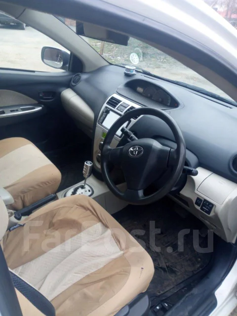 Toyota Belta. �������, ��������, 1.3 (87��.�.), ������, 200����. �� ����