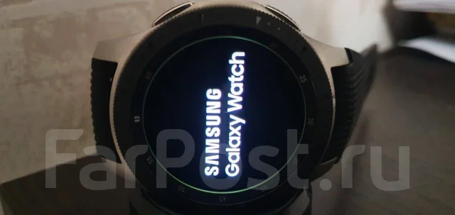 Samsung Galaxy Watch. GPS, NFC, IP68 ����