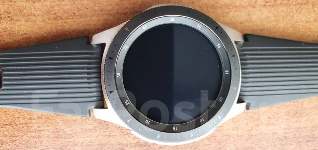 Samsung Galaxy Watch. GPS, NFC, IP68 ����