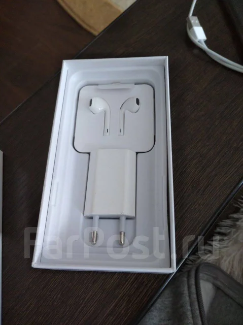 Apple iPhone X. �/�, �����, ������, 3G, 4G LTE, Dual-SIM, ����������, ���������, NFC ����