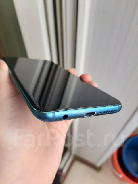 Honor 10. �/�, ���������, 3G, 4G LTE, Dual-SIM, NFC ����