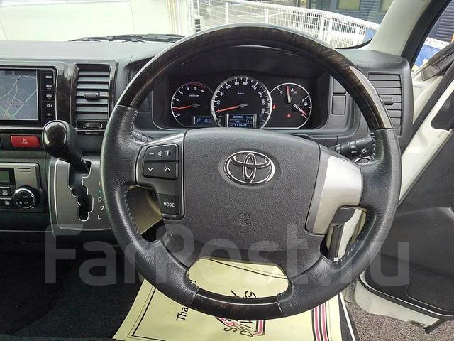 Toyota Hiace. �������, 4wd, 2.8 (144��.�.), ������, �/�. ��� ����� �� ������������ ����