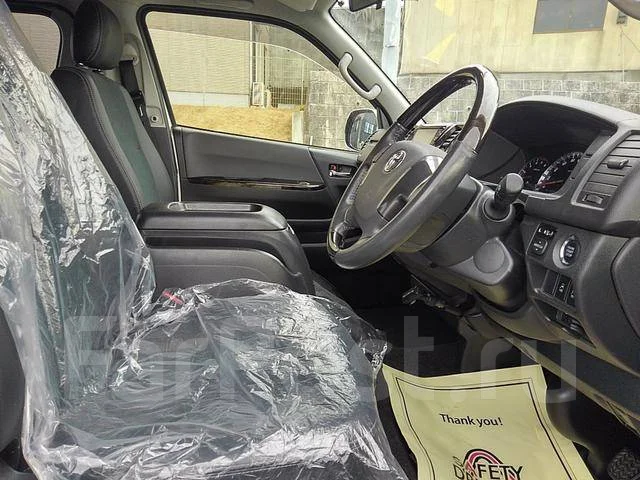 Toyota Hiace. �������, 4wd, 2.8 (144��.�.), ������, �/�. ��� ����� �� ������������ ����