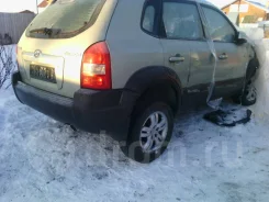 Hyundai Tucson. G4GC ����