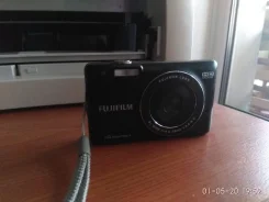 Fujifilm FinePix AV200. 10 - 14.9 �� ����