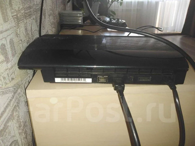 Sony PlayStation 3 Super Slim ����