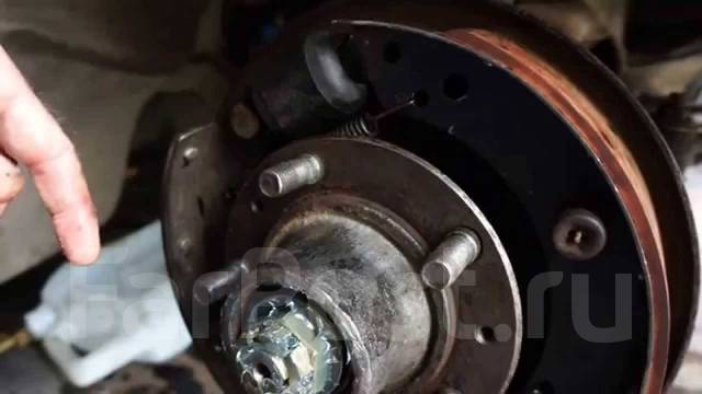 замена ступичного подшипника газ 31105