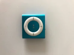 Apple iPod shuffle 4. ����