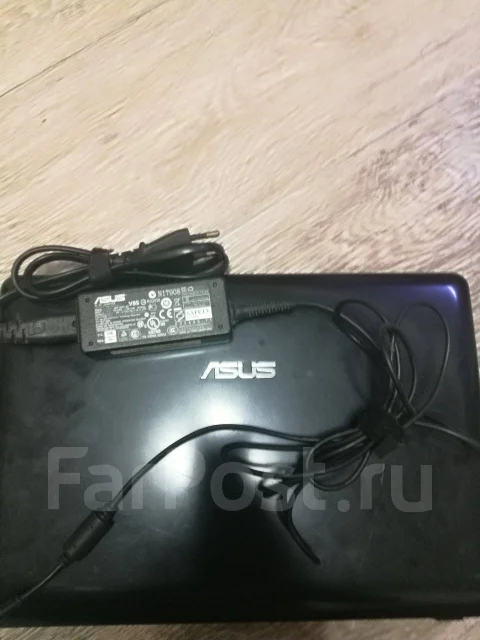 Asus Eee PC 1215P. 12.1", 1 660����, ��� 2048 ��, ���� 250���, WiFi: 1 ����
