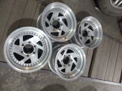 Banzai. 8.5x16", 6x139.7, ET-22 ����