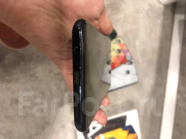 Samsung Galaxy A30. �/�, �����, 3G, 4G LTE, Dual-SIM, NFC ����
