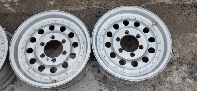 Avarus. 6.0x16", 6x139.7, ET25 ����