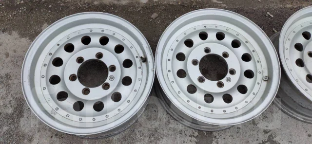 Avarus. 6.0x16", 6x139.7, ET25 ����