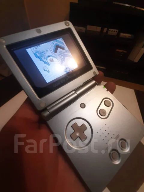 Nintendo Game Boy Advance SP ����