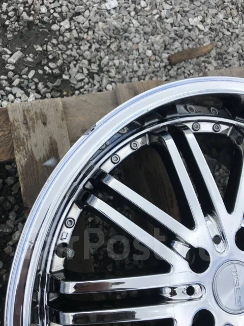 URAS. 9.0x18", 5x114.3, ET35, �� 72���. ����