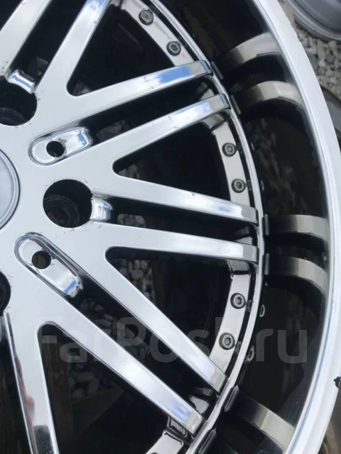 URAS. 9.0x18", 5x114.3, ET35, �� 72���. ����
