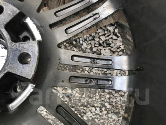 URAS. 9.0x18", 5x114.3, ET35, �� 72���. ����