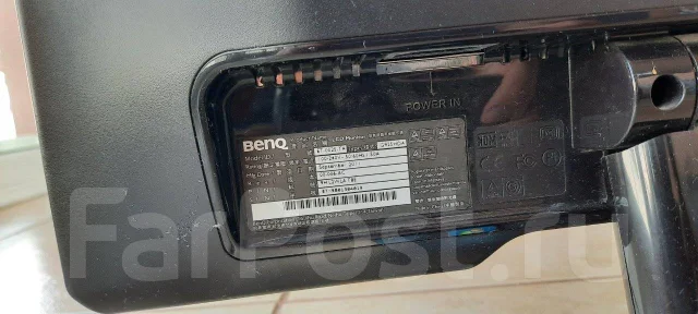 BenQ. 18.5" ����