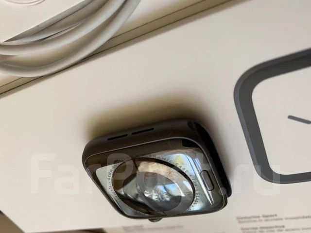 Apple Watch Series 4 ����
