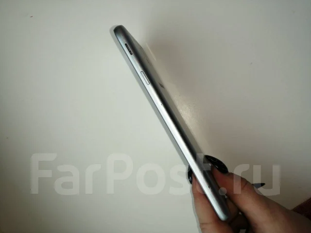 Samsung Galaxy J7. �/� ����
