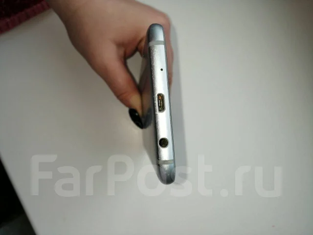 Samsung Galaxy J7. �/� ����