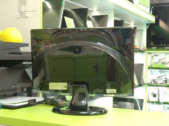 LG. 18.5" ����