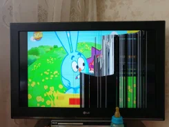 LG 32CS460. LCD (��) ����