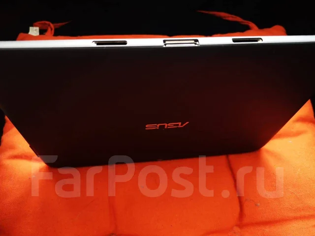 Asus Transformer Pad TF103CG. ������ 8 �� ����