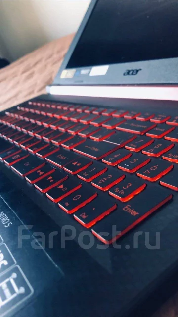 Acer Nitro 5 AN515-52. 15.6", 2,2����, ��� 8 ��, ���� 1 000���, WiFi: 1, Bluetooth: 1, ����������� �� 8��. ����